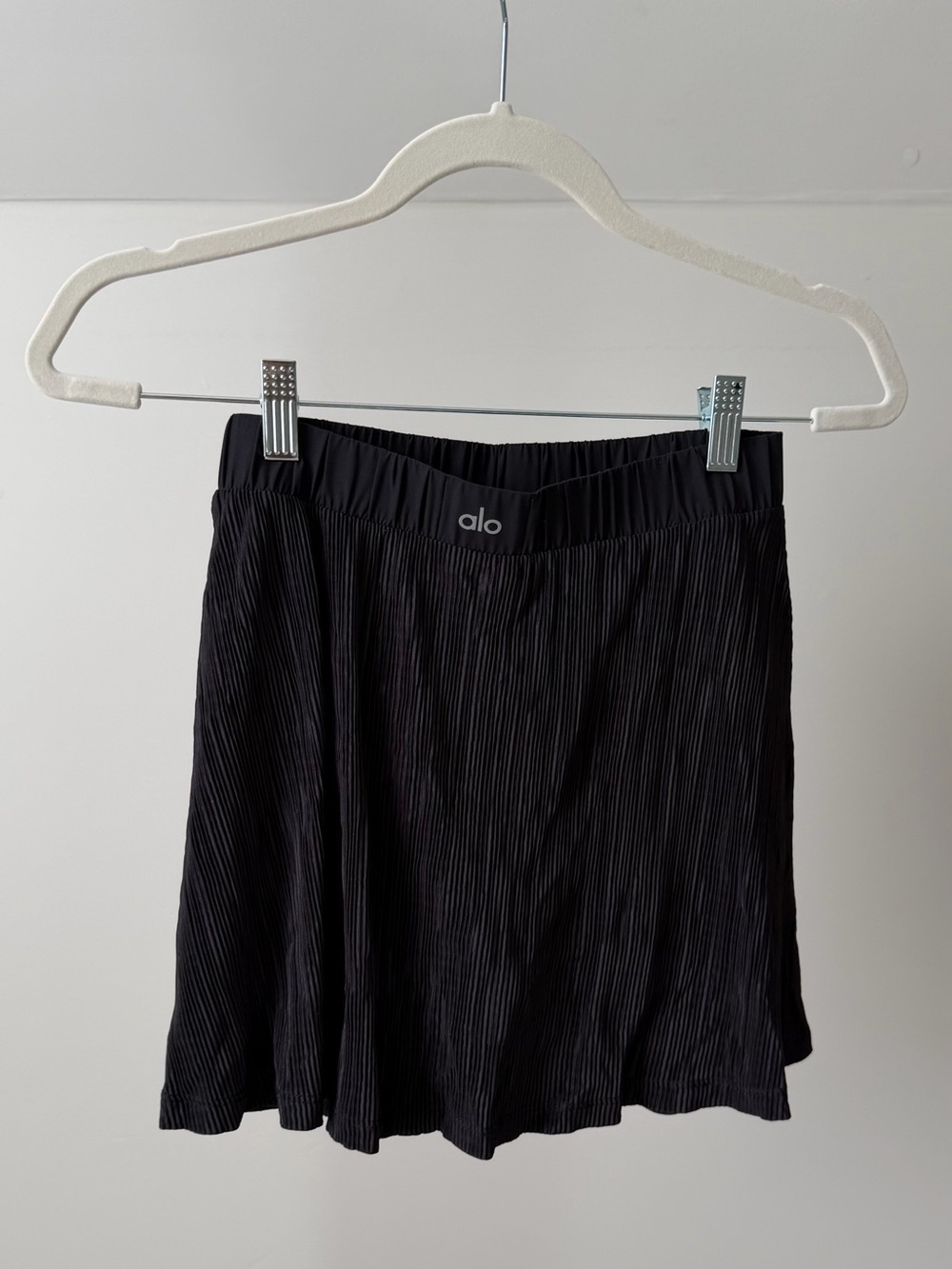 ALO Yoga Black Micro Plisse Tennis Skirt